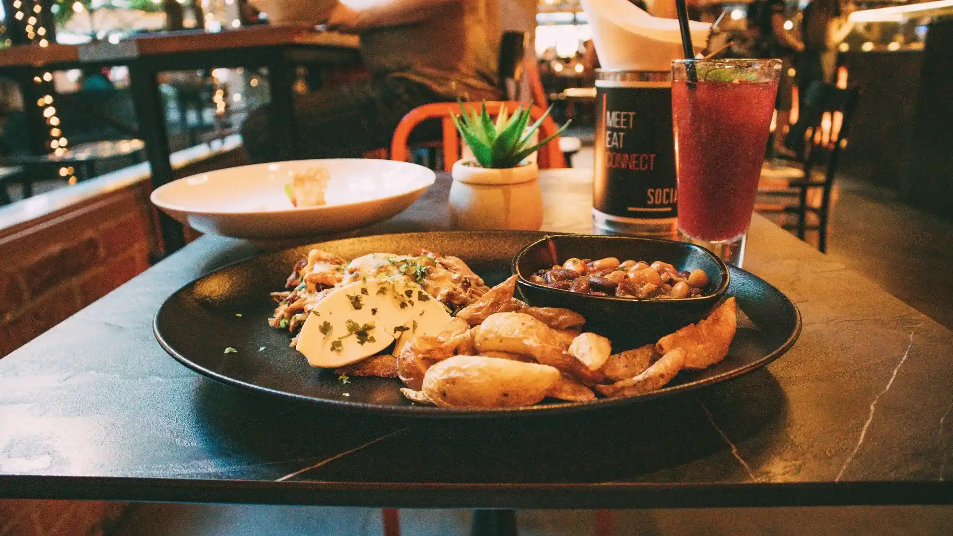 Restaurants & Cafes Websites by MAQ Digital Media